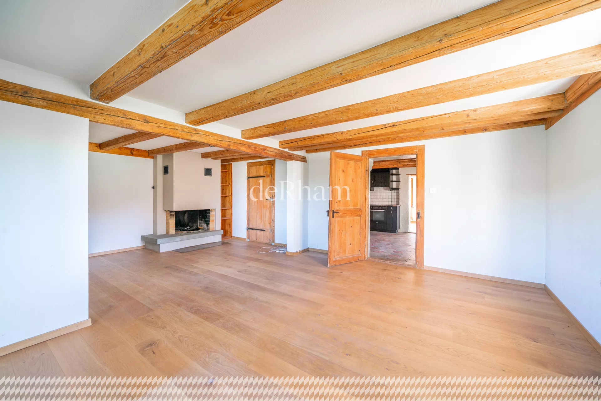 Salon de la maison principale