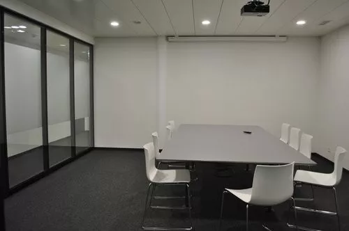 No13_3eme_salle_de_conference_commune_2.JPG
