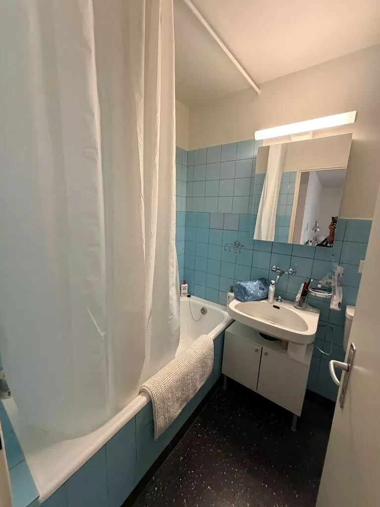 Image3.jpg