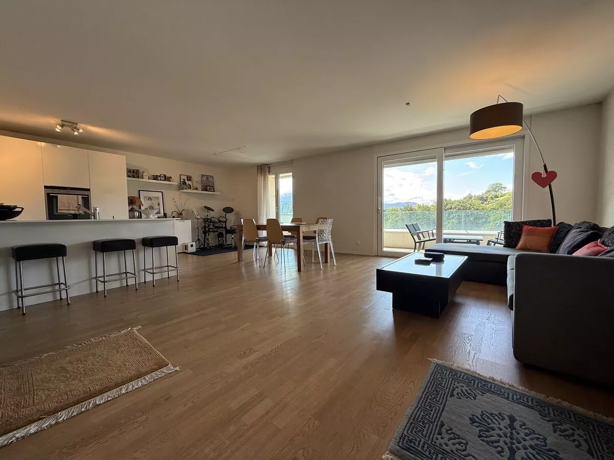 ff0000000036569084.jpg