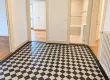 Entree_d'appartement_lumineuse_et_minimaliste.png