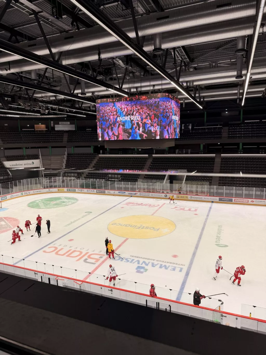 Photo collective joueurs et équipe deRham - Écublens 2026
