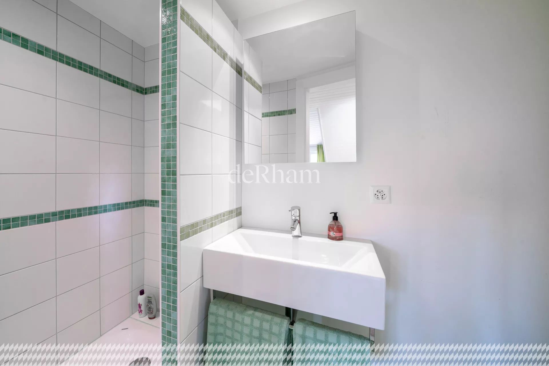 Salle d'eau_Chambre 4