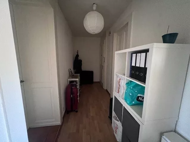 Hall.jpg