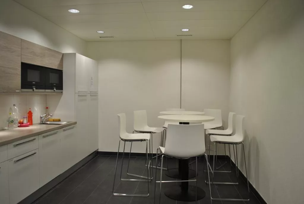 No13_3eme_cuisine_commune.JPG