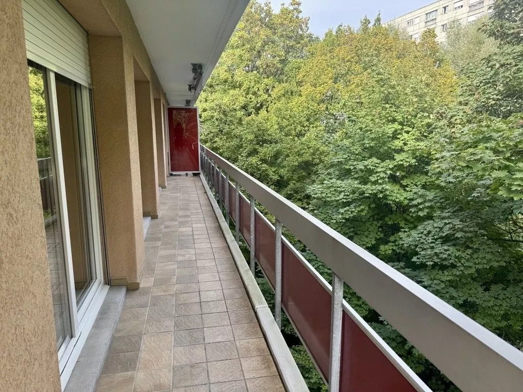 1961.01.000230_-_Balcon.jpg