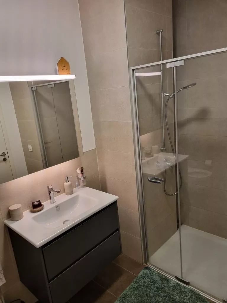 Bain_1.jpg