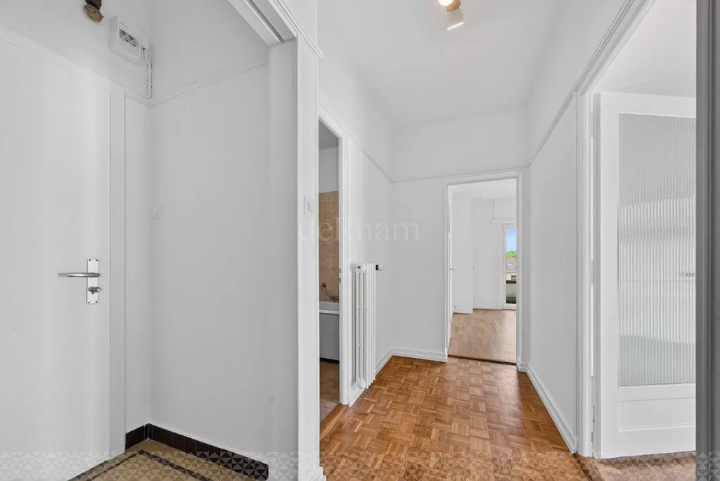 Severy_7_-_Lausanne_3.5pcs-1.jpg