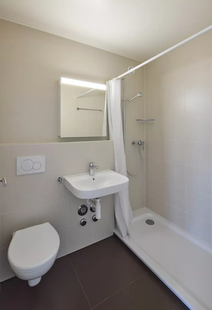 Salle_de_douche.jpg
